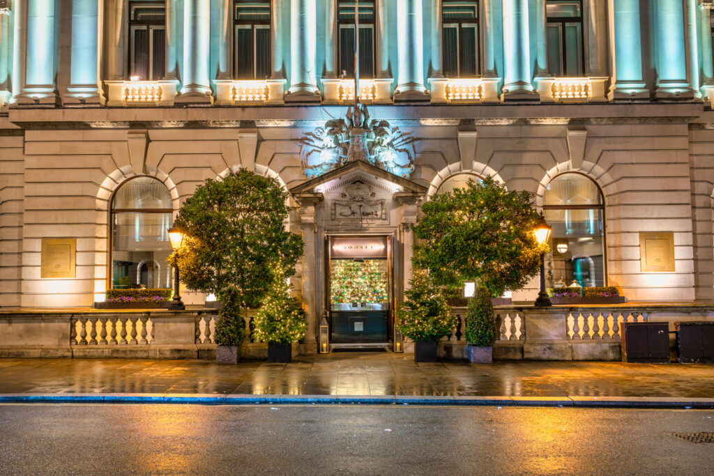 UK hospitality insurance hotels restaurants public liability coverage